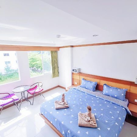 Lanting Hotell Patong Eksteriør bilde