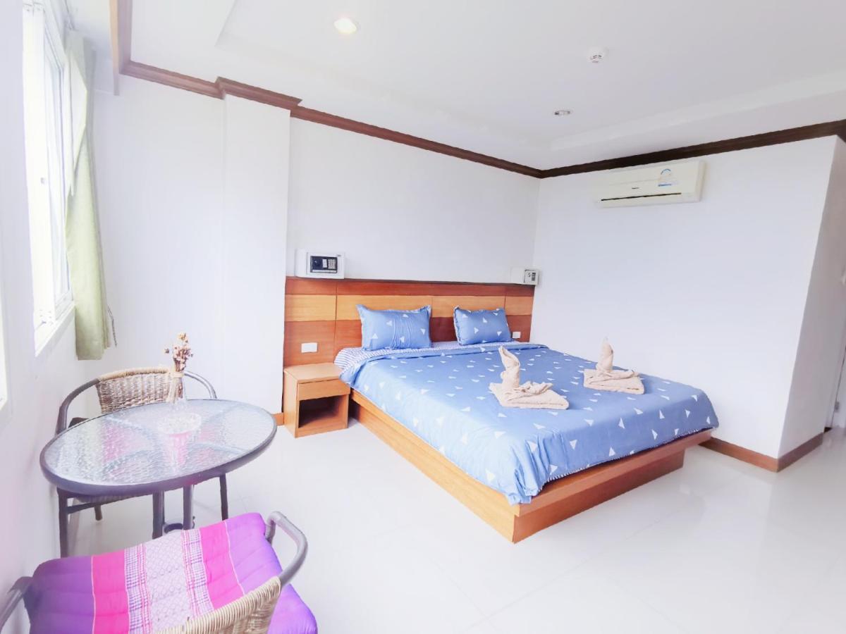 Lanting Hotell Patong Eksteriør bilde