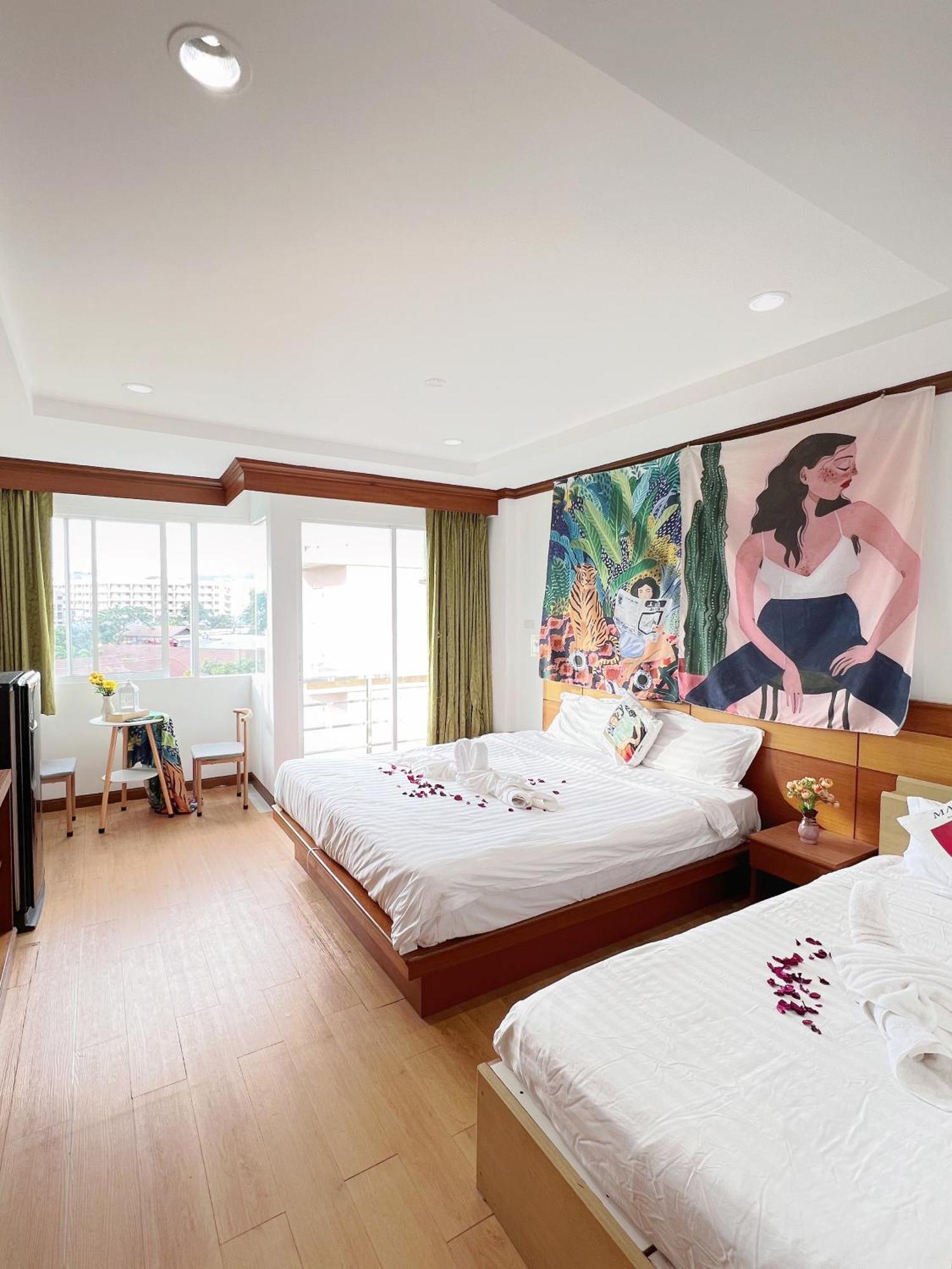 Lanting Hotell Patong Eksteriør bilde