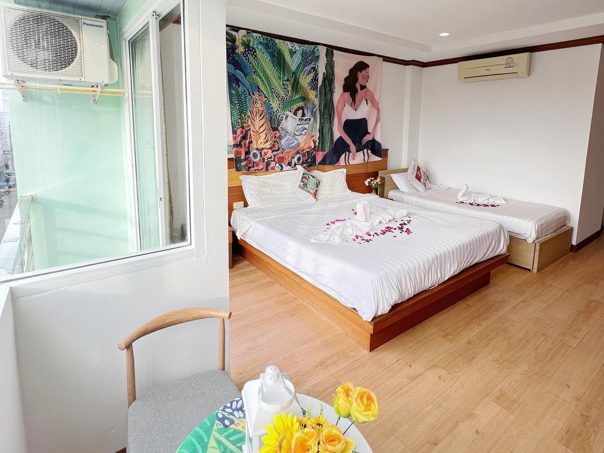 Lanting Hotell Patong Eksteriør bilde