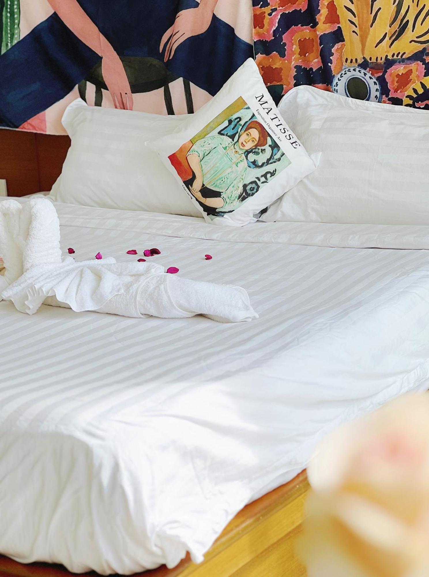Lanting Hotell Patong Eksteriør bilde